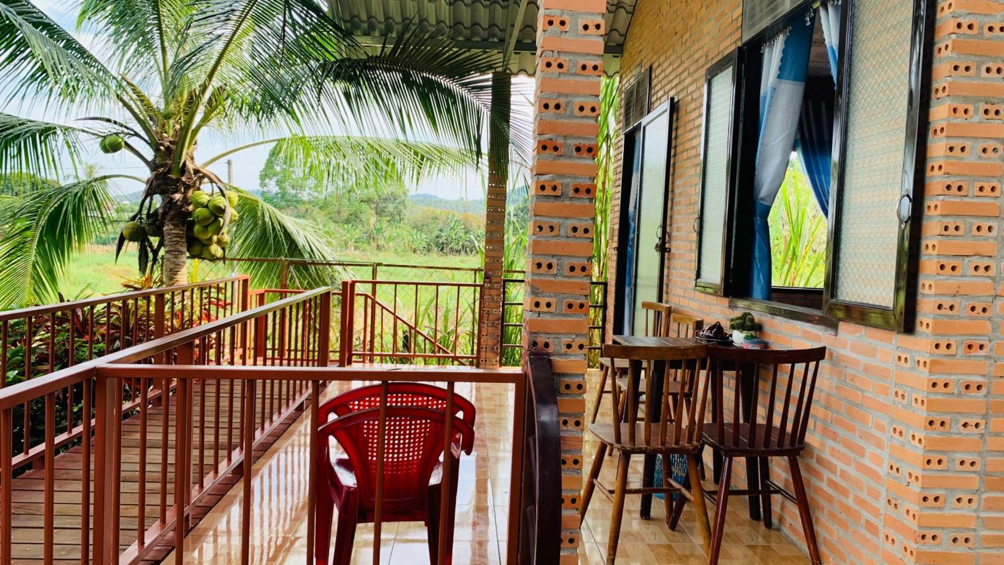 Gibbon Singing Home Stay Quan Tom Exterior foto